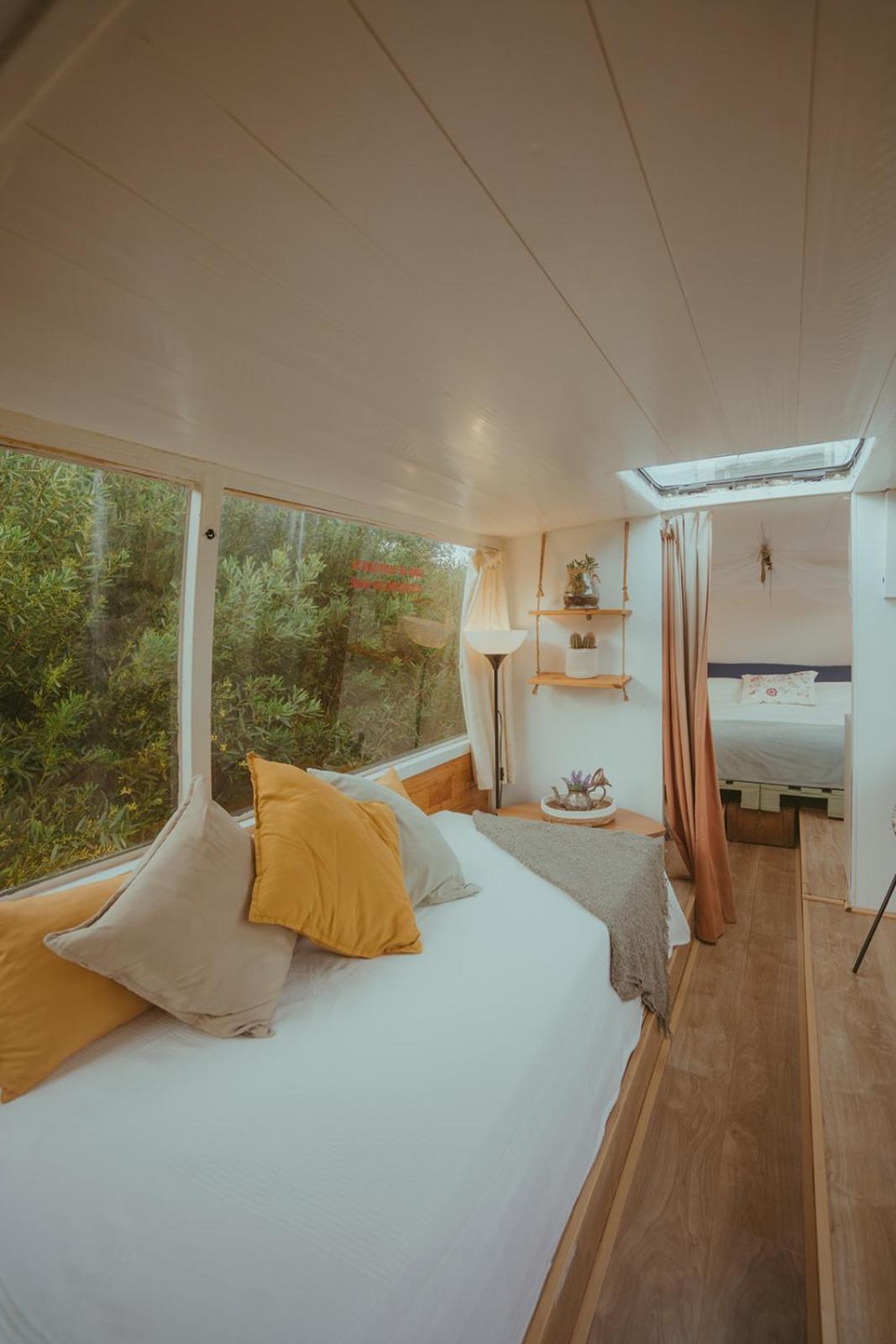The Amazing Inacio Bus Converted Home 신트라 외부 사진