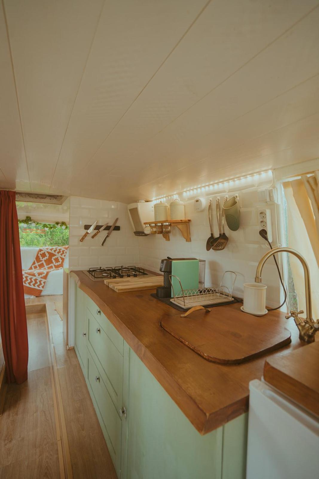 The Amazing Inacio Bus Converted Home 신트라 외부 사진